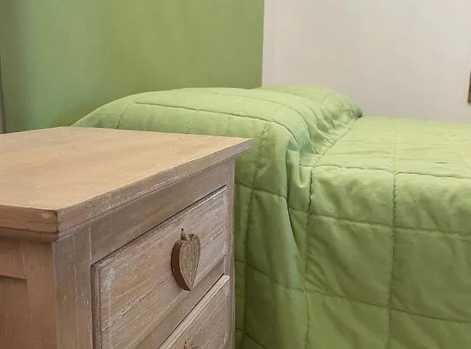 Alojamento de Acomodação e Pequeno-almoço Le Palme