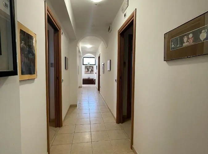 Alojamento de Acomodação e Pequeno-almoço Le Palme 3*